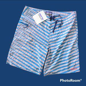 Patagonia Men's size 34 Board Shorts NWT